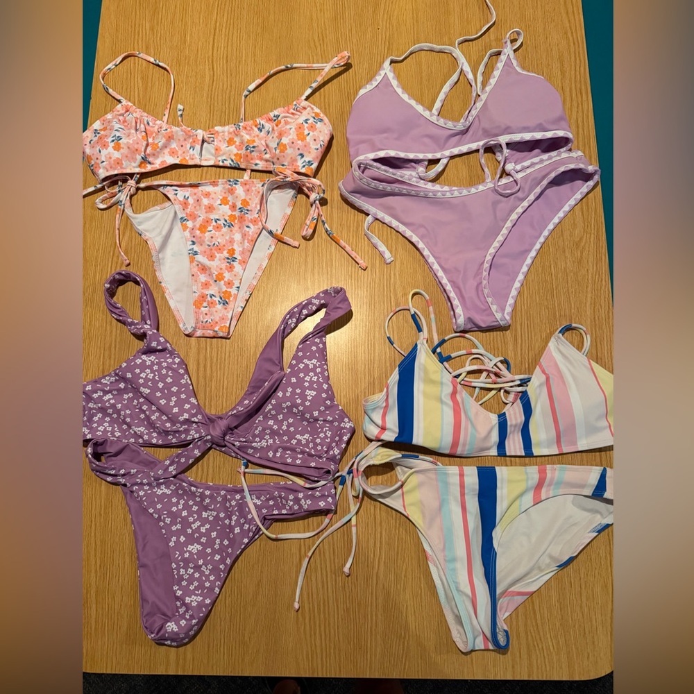4 Swimsuits